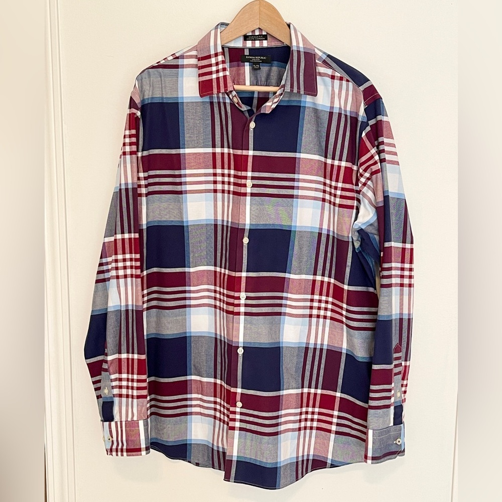 Banana Republic men’s button down shirt size XL